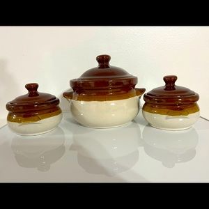 Kitchen decorative Clay Pots. All three of them comes with Lids.